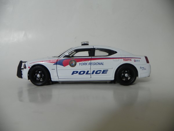 Welly Model Police Car Crown Vic