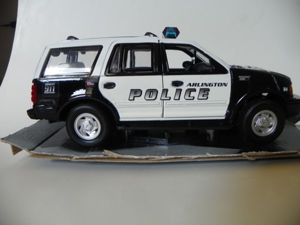 Welly Model Police Car Crown Vic